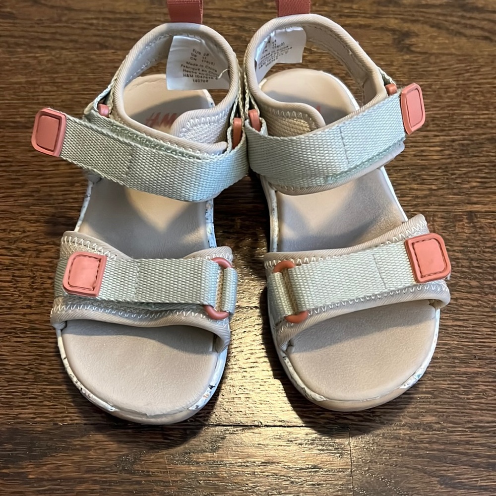 H&M kids sandals sz 11